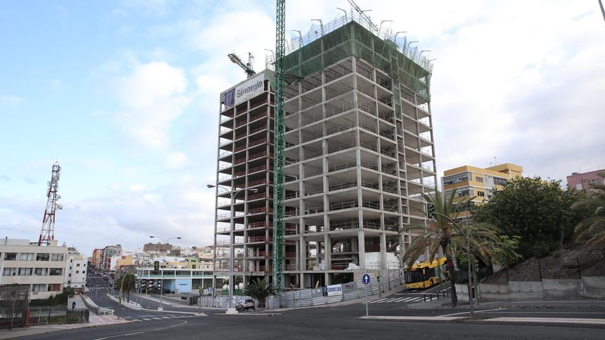 Las torres del Canódromo.