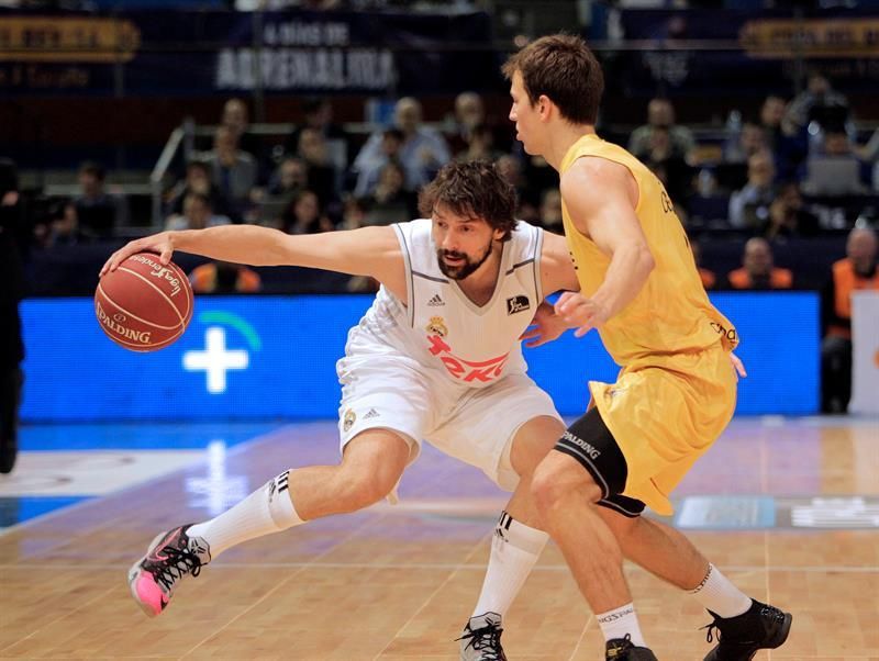 Partido de la final de la Copa del Rey 2016 entre el Herbalife Gran Canaria y el Real Madrid. Efe.