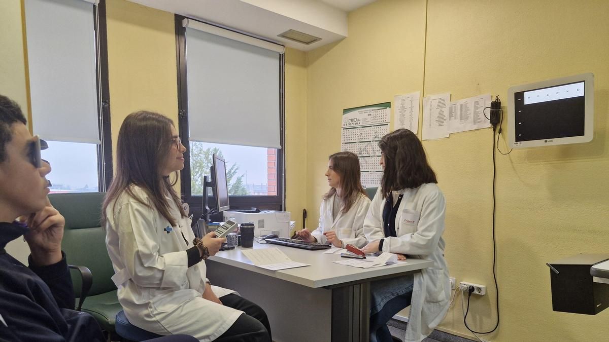 El Bierzo pone en marcha la primera consulta de oftalmopediatría de Castilla y León