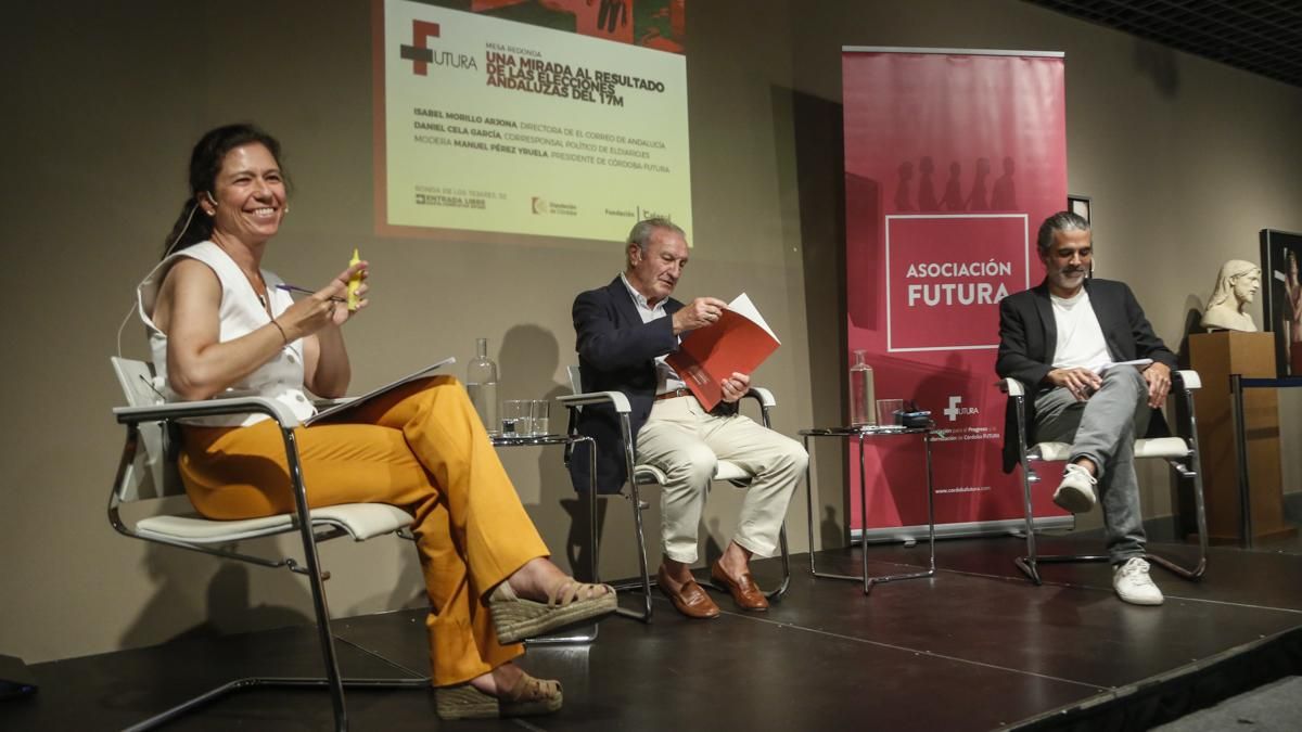 Mesa redonda 'Una mirada al resultado de las elecciones andaluzas del 17M' en la Fundación Cajasol