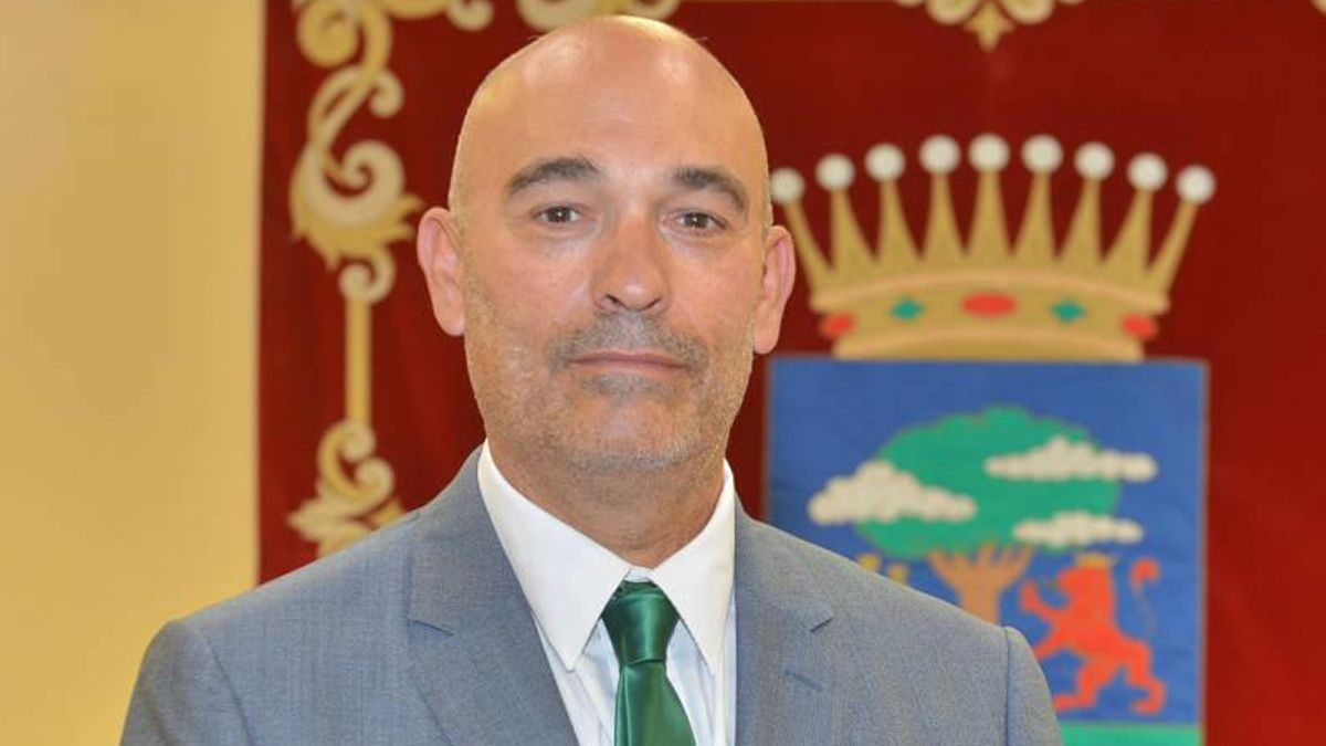 Emilio Hernández, candidato de Asamblea Herreña al Senado