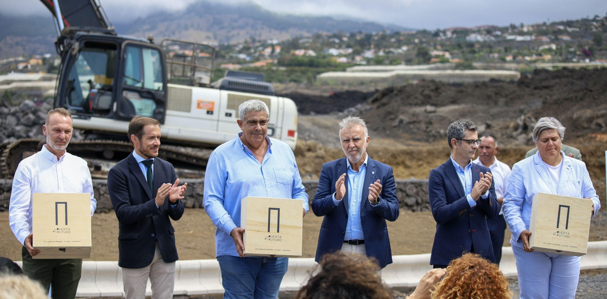 Presentación de la intervención artística 'Puerta del futuro'. EFE
