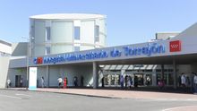Un alcalde de Madrid recurre a la sanidad privada para hacer test masivos que el Ministerio desaconseja