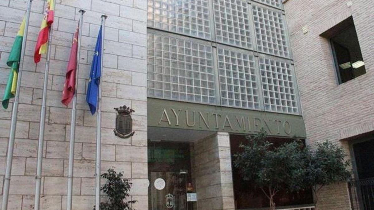 Fachada del ayuntamiento de Beniel