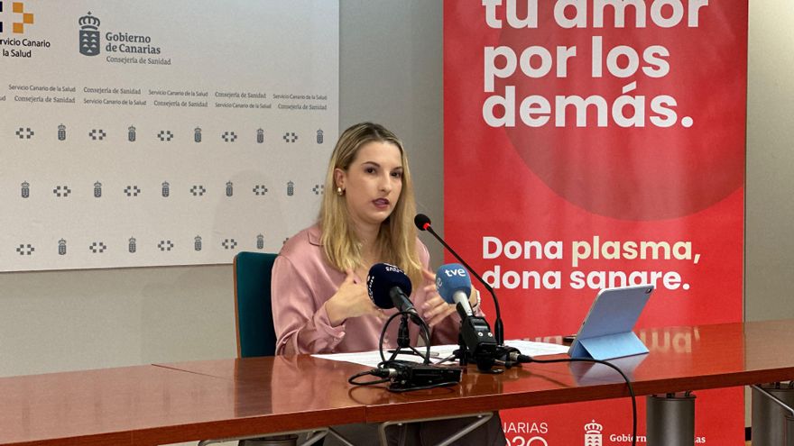 Sanidad aparta a la presidenta del banco público de sangre de Canarias que mintió sobre su titulación