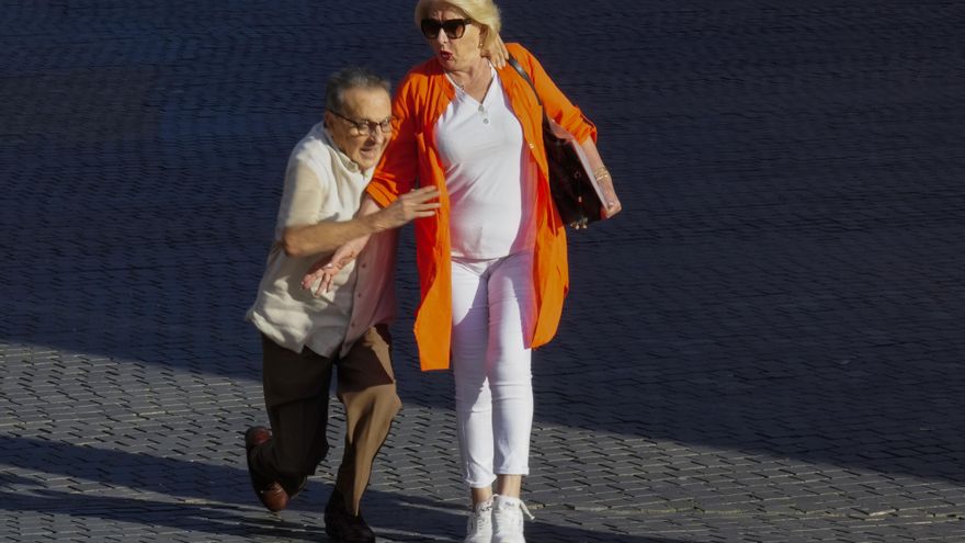 Un forense examina a Negreira para confirmar que sufre demencia y que no sea juzgado