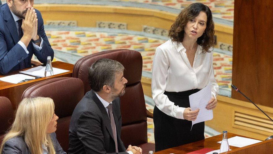 Ayuso se burla de la detención de la Flotilla: "Ya se han dado el baño y, a partir de ahora, subvenciones para sus chiringuitos"