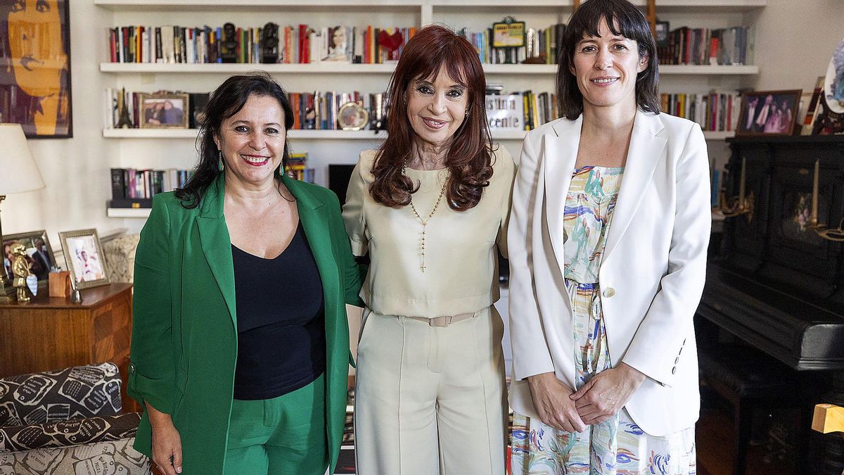 Imponen un máximo de tres personas para las visitas a la ex presidenta Cristina Fernández de Kirchner