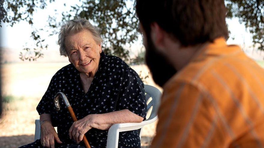 Españoles, Herminia ha muerto: así ha sido el último adiós de María Galiana en el final de 'Cuéntame cómo pasó' en TVE