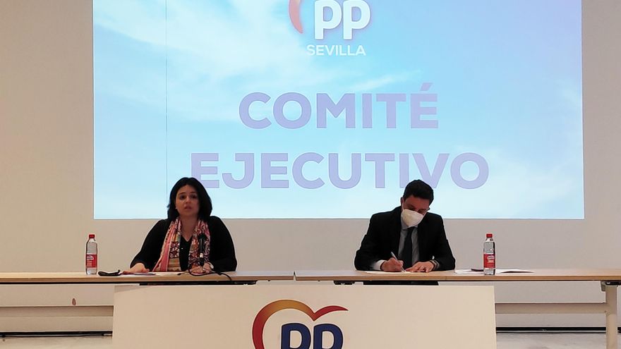 El fracaso del enésimo intento de pacto en el PP de Sevilla aboca a resolver en los tribunales la guerra abierta