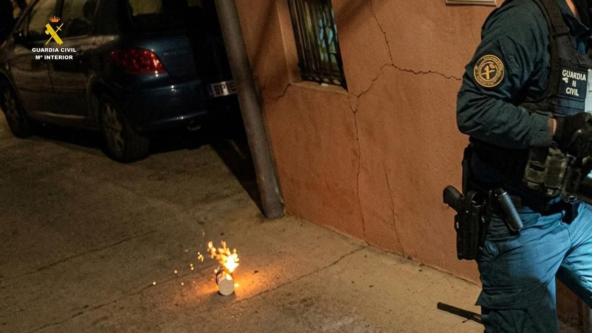 Artefacto casero lanzado a los agentes de Guardia Civil en Calahorra