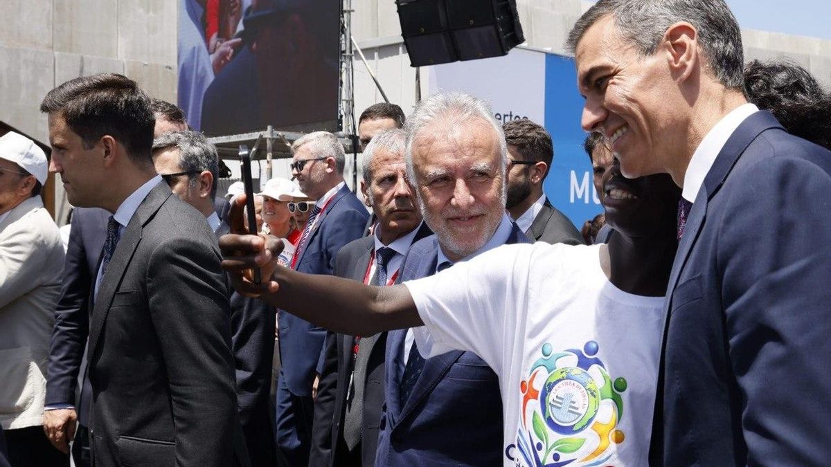 Los hermanos Sánchez, los únicos en Arguineguín que se prestaron a rajar contra Sánchez