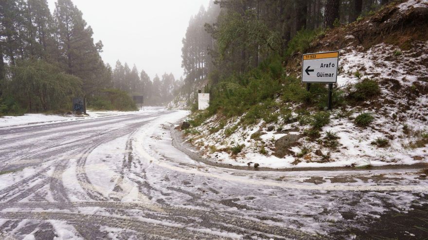 Reactivado el operativo de carreteras para subir al Teide este fin semana