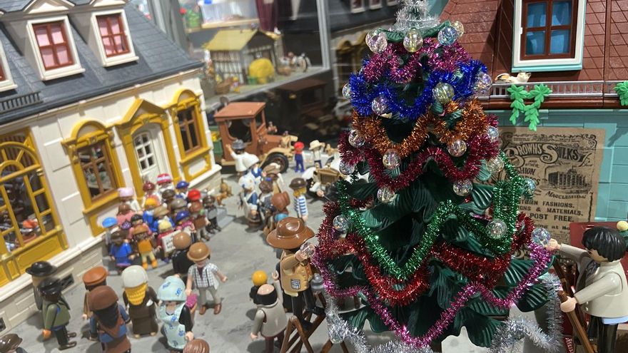 Un millar de figuras de Playmobil para recrear en Madrid los momentos de la tradición navideña