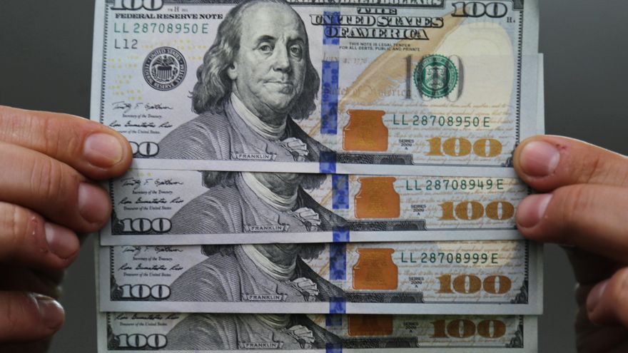 El dólar blue llegó a los $600 pese a las advertencias de más controles