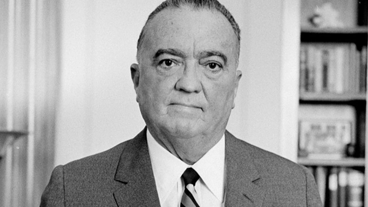 Hoover impulsó la lista de los diez fugitivos más buscados tras la petición de un reportero