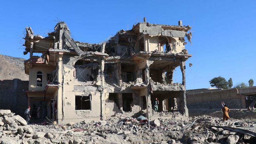 Decenas de muertos y heridos tras una ola de bombardeos de Pakistán en Afganistán