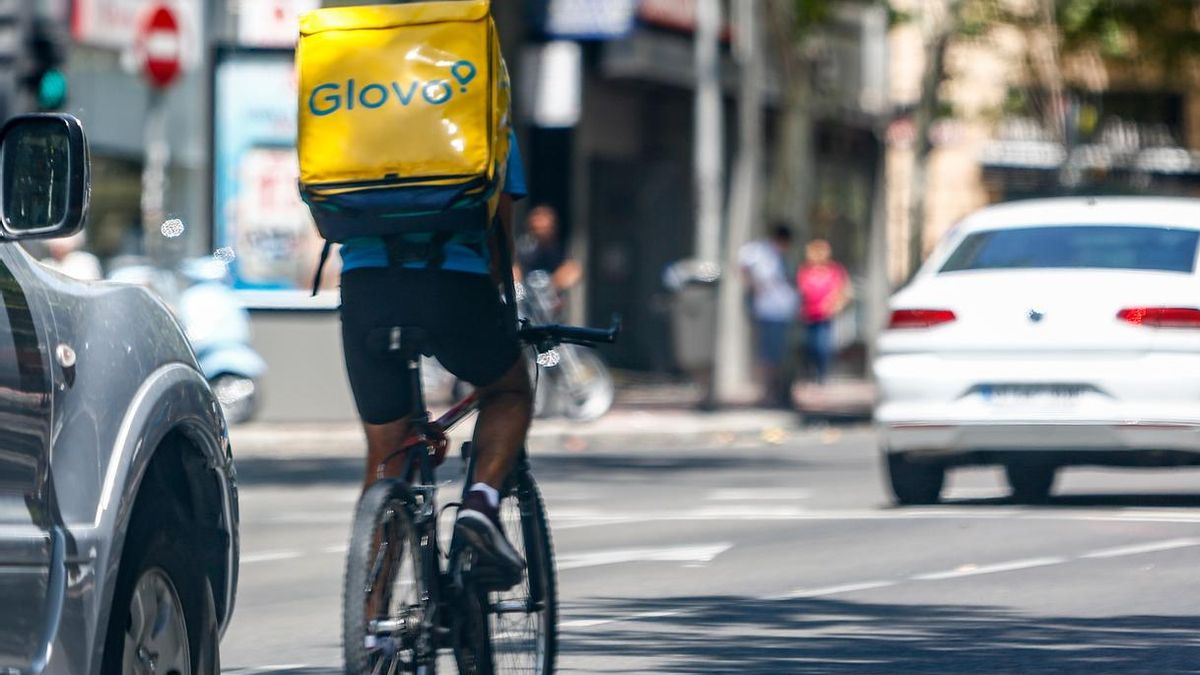 El TSJM valida el modelo laboral de Glovo basado en 'riders' autónomos