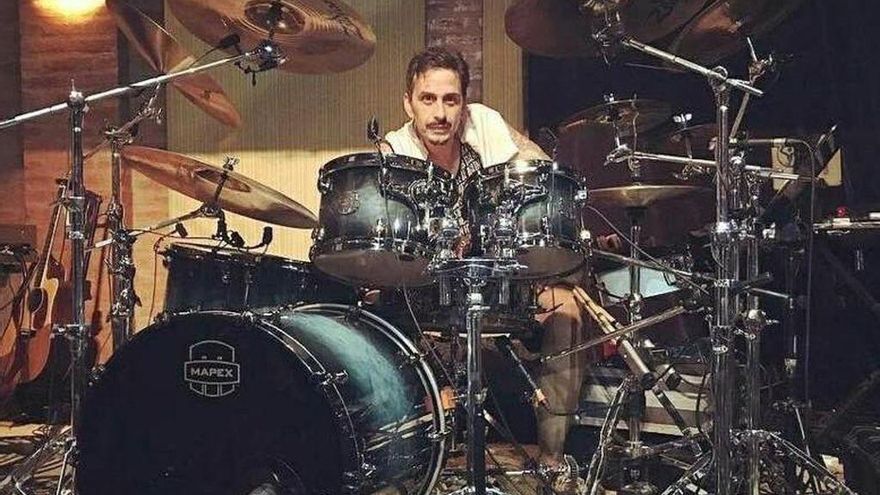 Murió Martín Carrizo, baterista del Indio Solari y Gustavo Cerati