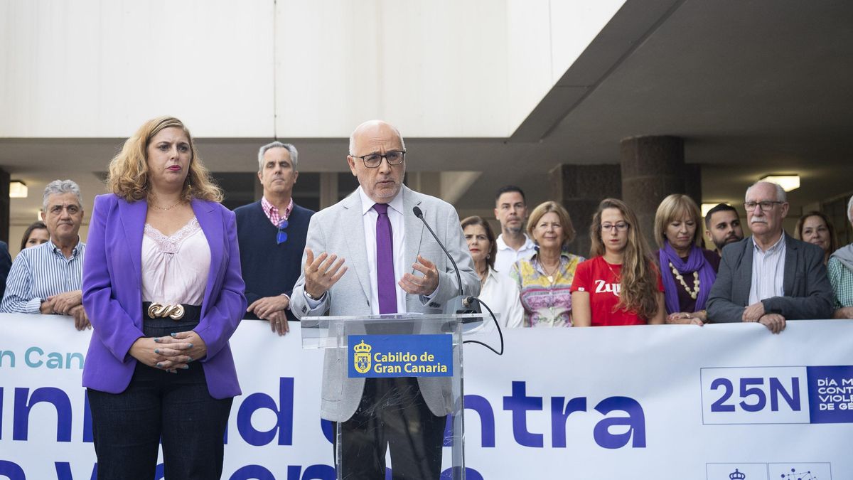 La consejera de Igualdad, Isabel Mena y el presidente del Cabildo de Gran Canaria, Antonio Morales.