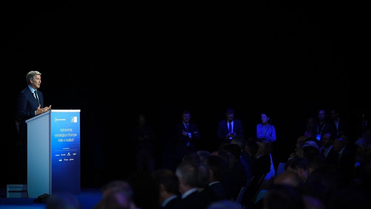 Feijóo tiene un problema con la élite empresarial catalana (y Pedro Sánchez saca tajada)