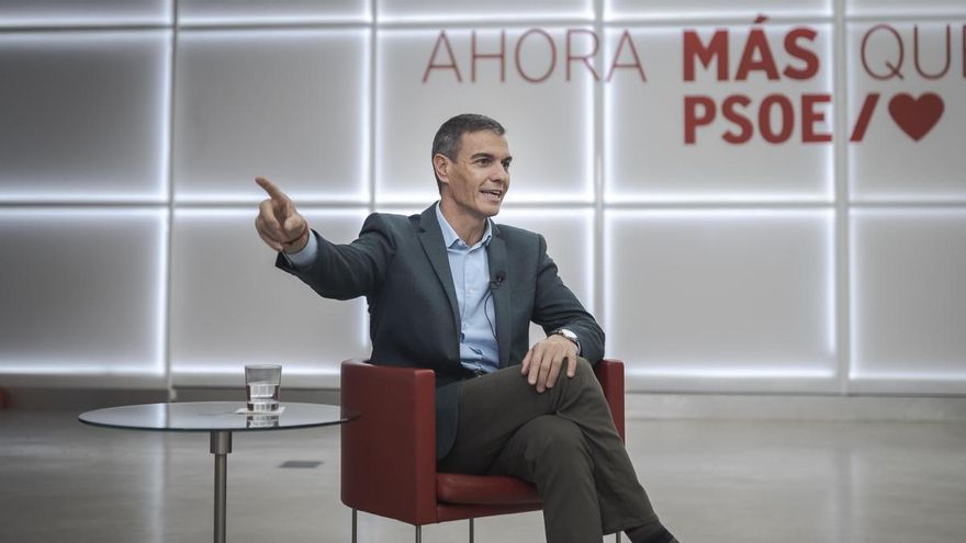 "El bulo del voto por correo es miedo a perder" y "que Aznar esté tranquilo": la entrevista a Pedro Sánchez, en frases