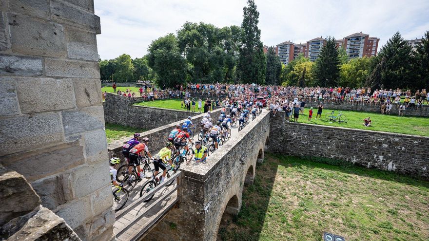 El paso de La Vuelta por Navarra, en imágenes