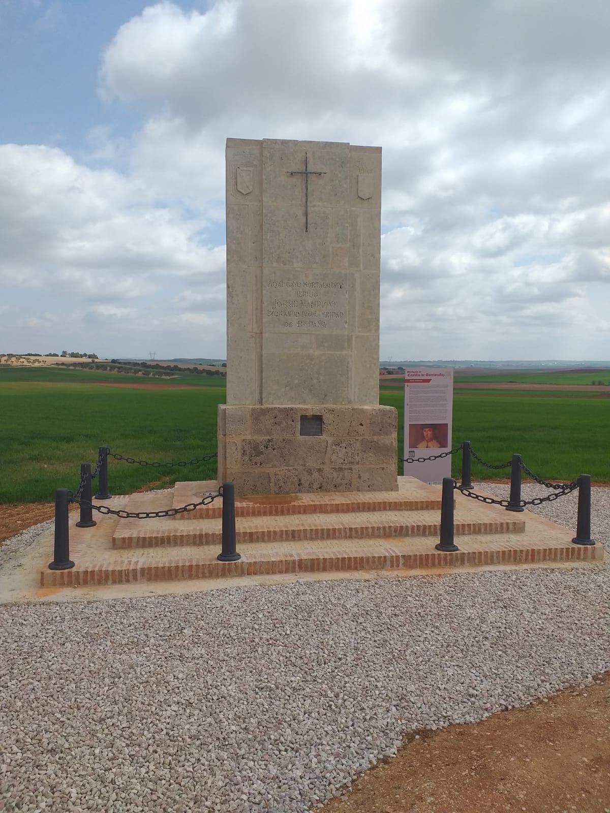 Monumento al poeta Jorge Manrique en Castillo de Garcimuñoz (Cuenca)