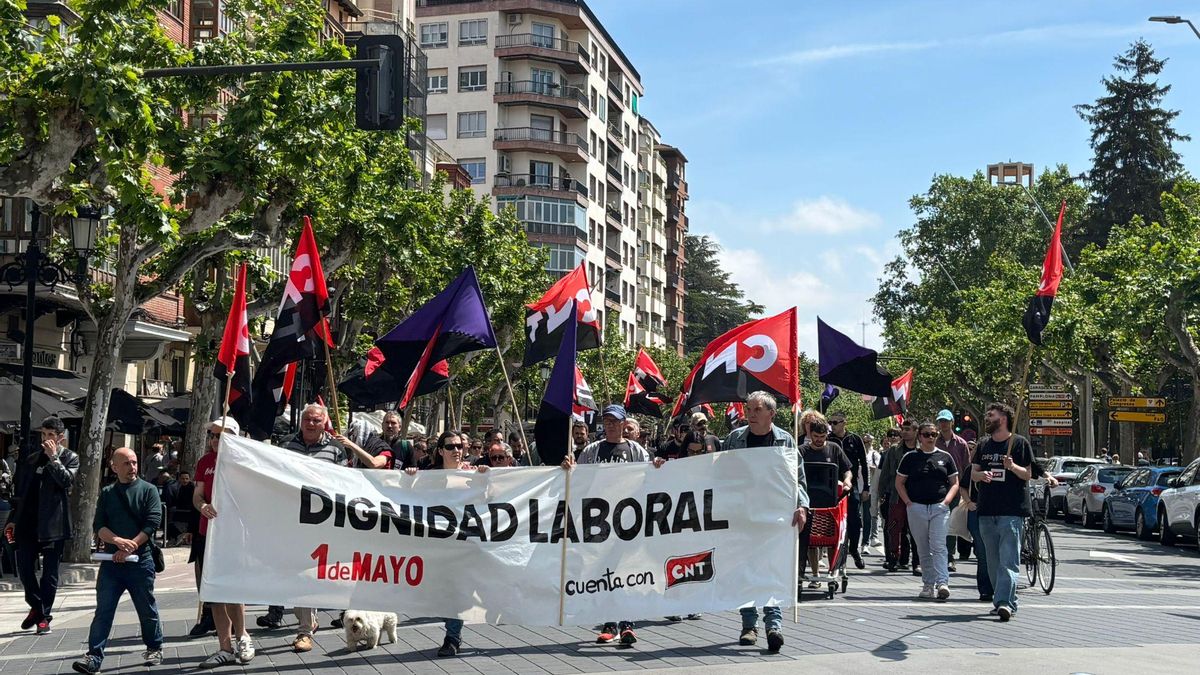 CNT en la manifestación del Primero de Mayo en Logroño