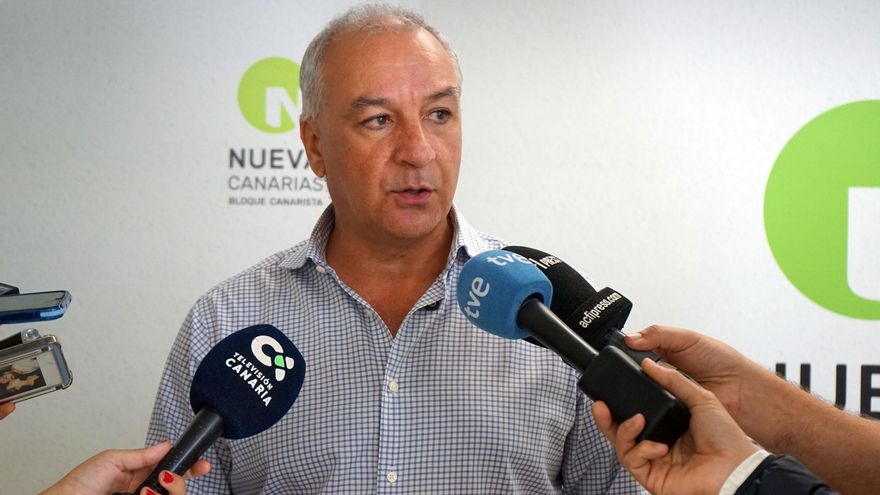 Nueva Canarias tacha de “traición” que el alcalde de Santa Lucía y cinco concejales abandonen el partido