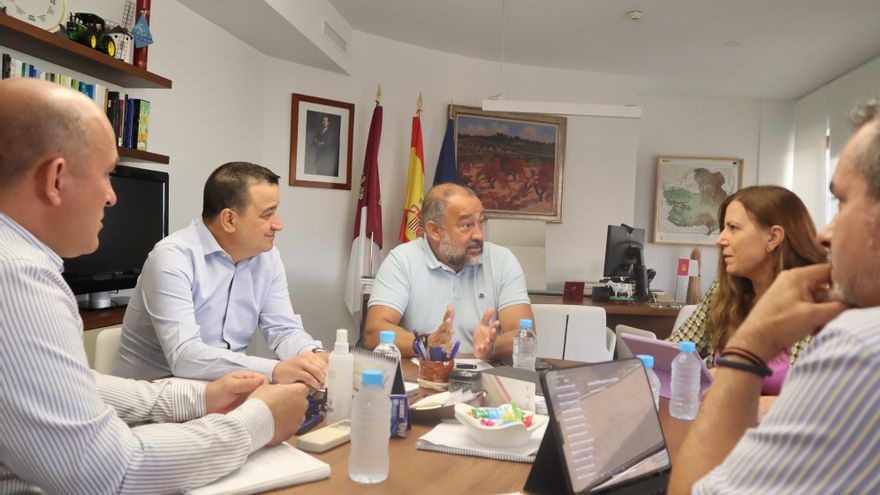 La Junta y la UCLM cierran filas en una estrategia para analizar la disponibilidad de agua en el futuro