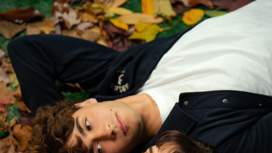 El estreno de 'Dímelo Bajito' continúa el idilio entre Mercedes Ron y Prime Video