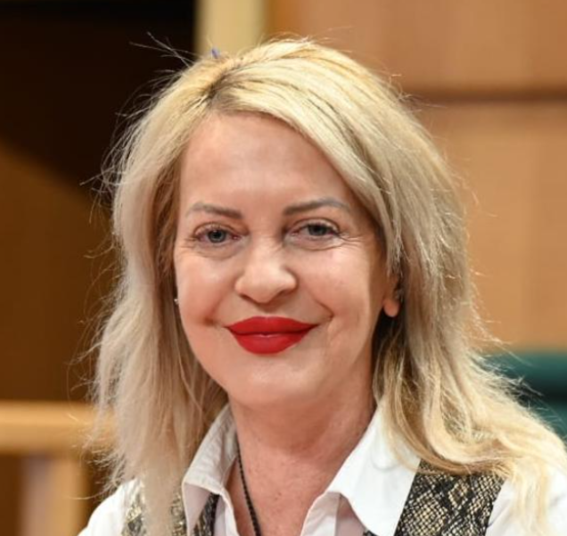 Ros Cihuelo.